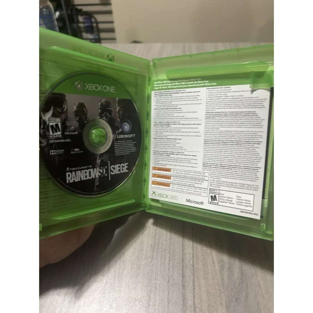 Tom Clancy's Rainbow Six Siege (Xbox One, 2015)